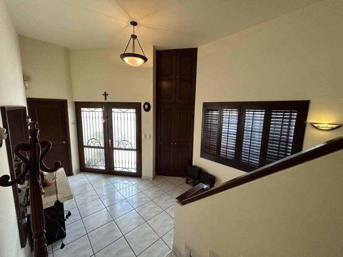 Casa en venta en Las Cumbres, Monterrey — foto 1 de 27