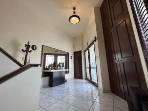 Casa en venta en Las Cumbres, Monterrey — foto 3 de 27