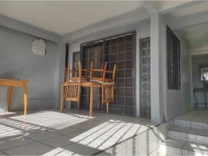 Casa en venta en INFONAVIT Lomas del Porvenir, Tijuana — foto 3 de 15