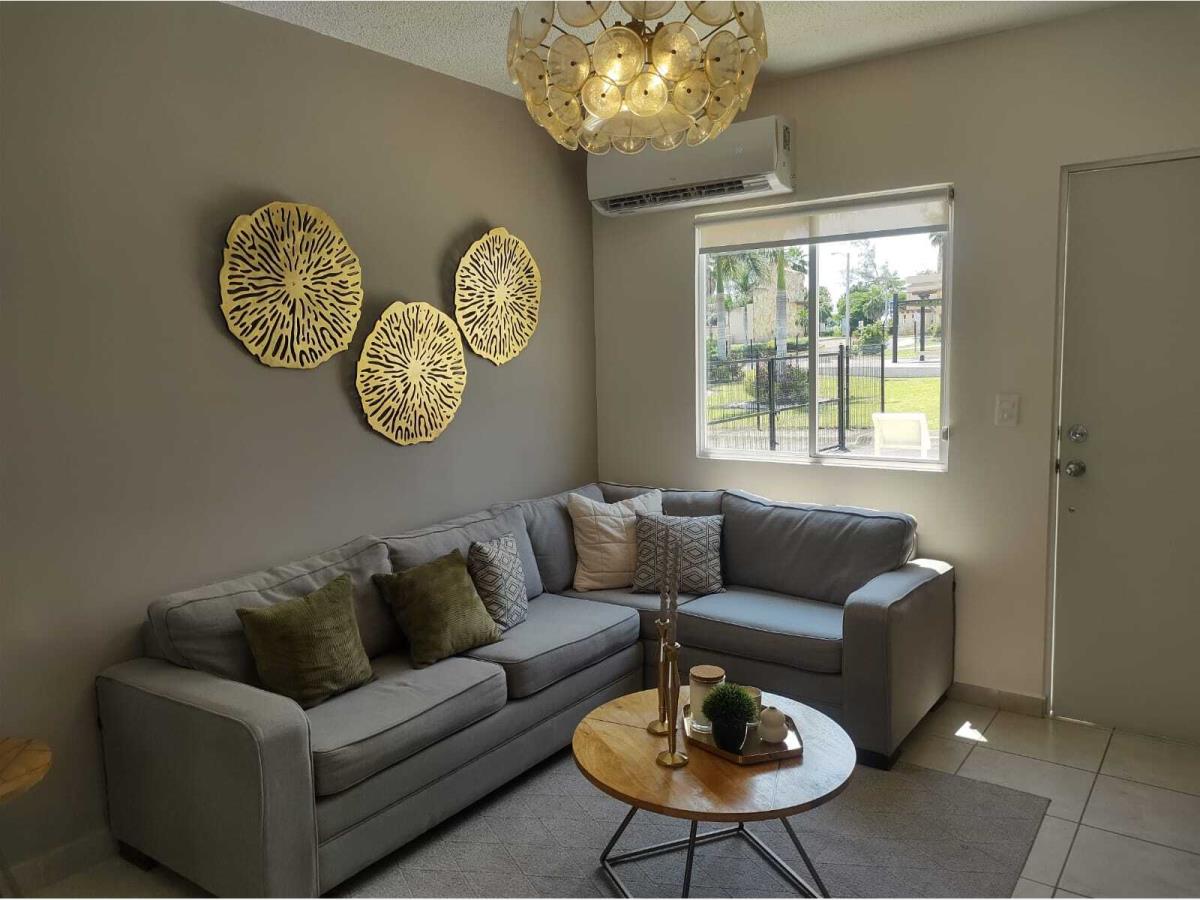Casa en venta en Los Héroes Veracruz, Veracruz — foto 1 de 19