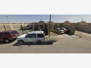 Casa en Monarcas Residencial, Mexicali, Baja California