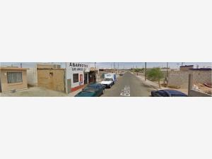 Casa en Villa las Lomas, Mexicali, Baja California