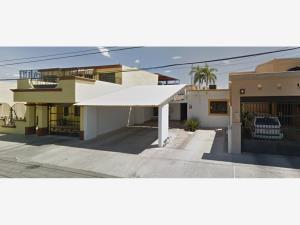 Casa en Prados del Centenario, Hermosillo, Sonora