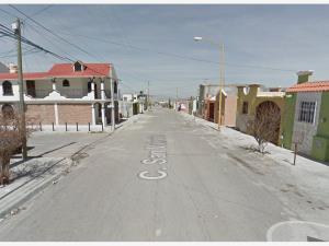 Casa en venta en Amistad, Saltillo — foto 2 de 6