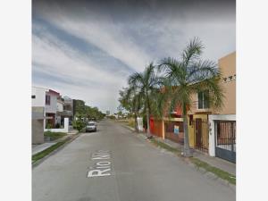 Casa en venta en Residencial Fluvial Vallarta, Puerto Vallarta — foto 2 de 15