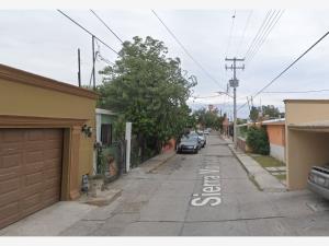 Casa en venta en Issste, Piedras Negras — foto 2 de 6