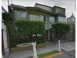 Casa en venta en Paseos de Taxqueña, Coyoacán — foto 2 de 24