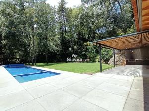Casa en venta en Avandaro, Valle de Bravo — foto 3 de 12