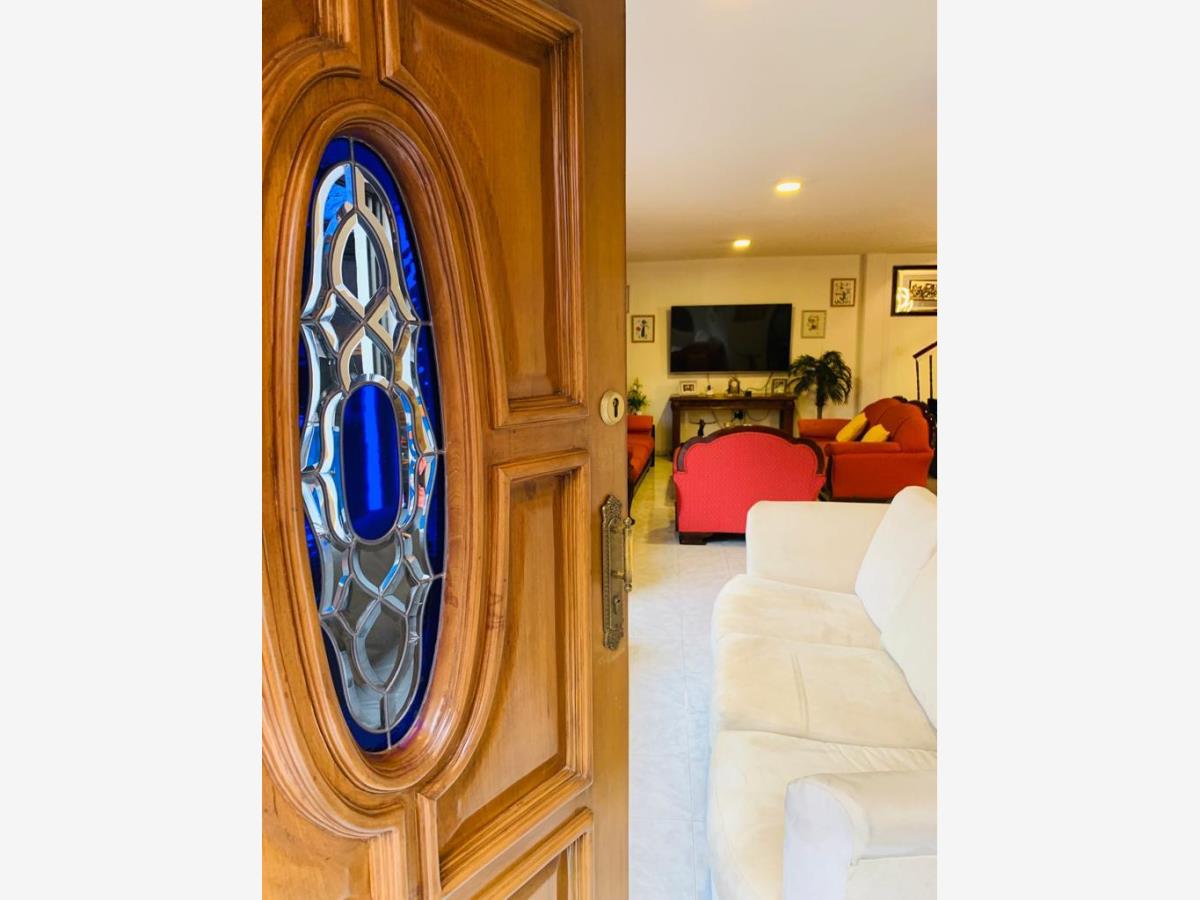 Casa en venta en La Joya, Tlalpan — foto 1 de 42
