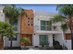 Casa en venta en Cumbres del Lago, Querétaro — foto 2 de 17