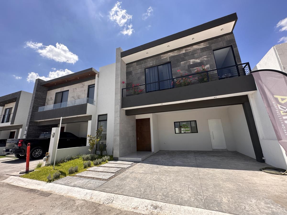 Casa en venta en Los Viñedos, Torreón — foto 1 de 25