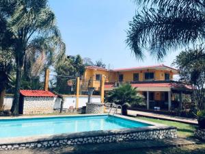 Casa en venta en Los Álamos, Fortín, Veracruz de Ignacio de la Llave Casa en venta en Los Álamos, Fortín, Veracruz de Ignacio de la Llave