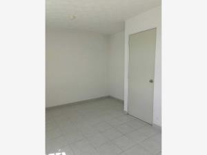 Casa en renta en Hacienda del Valle II, Toluca — foto 3 de 17