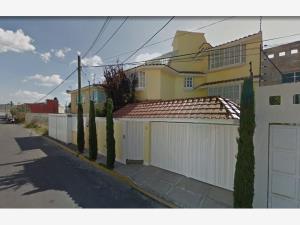 Casa en venta en Casa Blanca, Metepec — foto 2 de 10