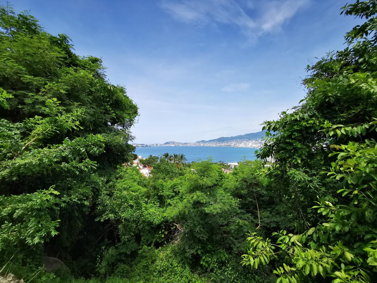 Terreno en venta en Joyas de Brisamar, Acapulco de Juárez — foto 1 de 5