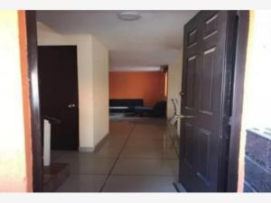 Casa en venta en Santa Maria Totoltepec, Toluca — foto 2 de 16