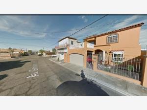 Casa en venta en Independencia, Mexicali — foto 3 de 10