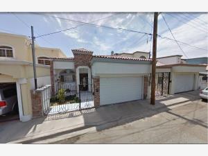 Casa en venta en Calafia, Mexicali — foto 3 de 10