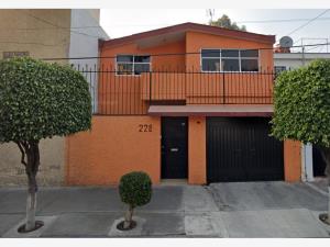Casa en Nueva Santa Maria, Azcapotzalco, Ciudad de México