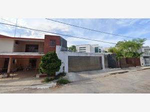 Casa en Maximo Ancona, Mérida, Yucatán