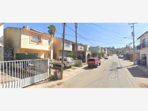 Casa en venta en Lomas de Santa Anita, Tecate — foto 3 de 12