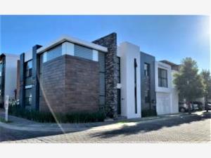 Casa en venta en Lomas de Angelópolis II, San Andrés Cholula, Puebla