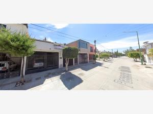 Casa en venta en Paseos de La Castellana, León — foto 3 de 12