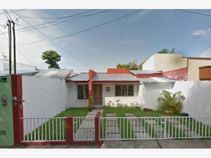 Casa en venta en Los Laureles, Tapachula — foto 3 de 6