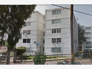 Departamento en venta en Santiago Tepalcapa, Cuautitlán Izcalli — foto 2 de 12