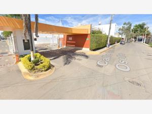 Casa en venta en Praderas de San Antonio, Zapopan — foto 2 de 13
