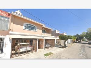 Casa en venta en Tabachines, Zapopan — foto 2 de 11