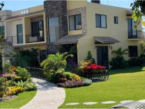 Casa en venta en Centro Jiutepec, Jiutepec — foto 2 de 16