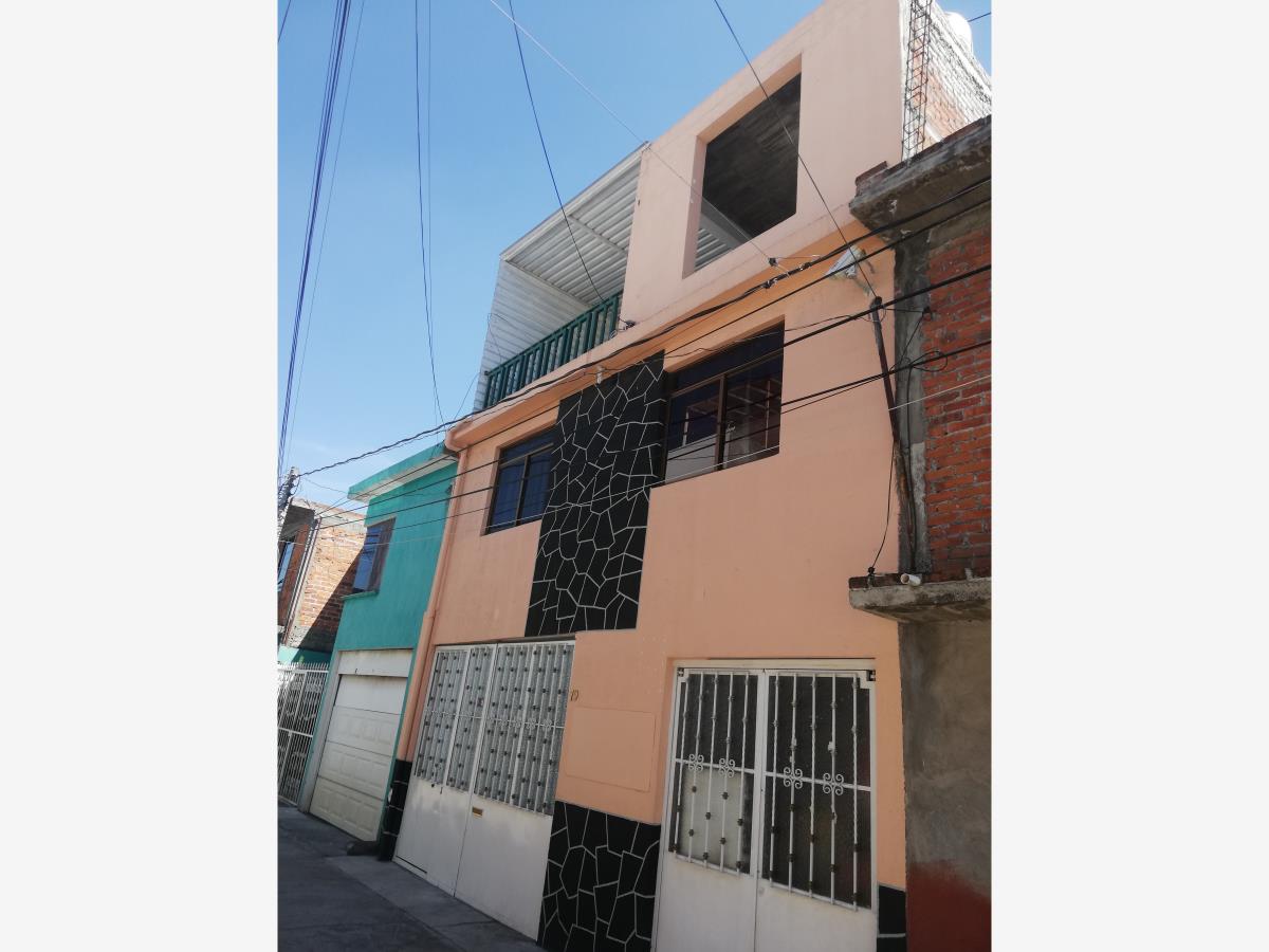 Casa en venta en Primo Tapia (Poniente), Morelia — foto 1 de 32