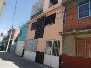 Casa en venta en Primo Tapia (Poniente), Morelia — foto 2 de 32
