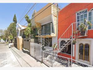 Casa en Santa Elena de la Cruz, Guadalajara, Jalisco