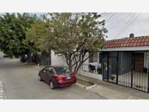 Casa en venta en Rincon de Agua Azul, Guadalajara — foto 2 de 7
