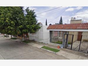Casa en venta en Rincon de Agua Azul, Guadalajara — foto 3 de 7