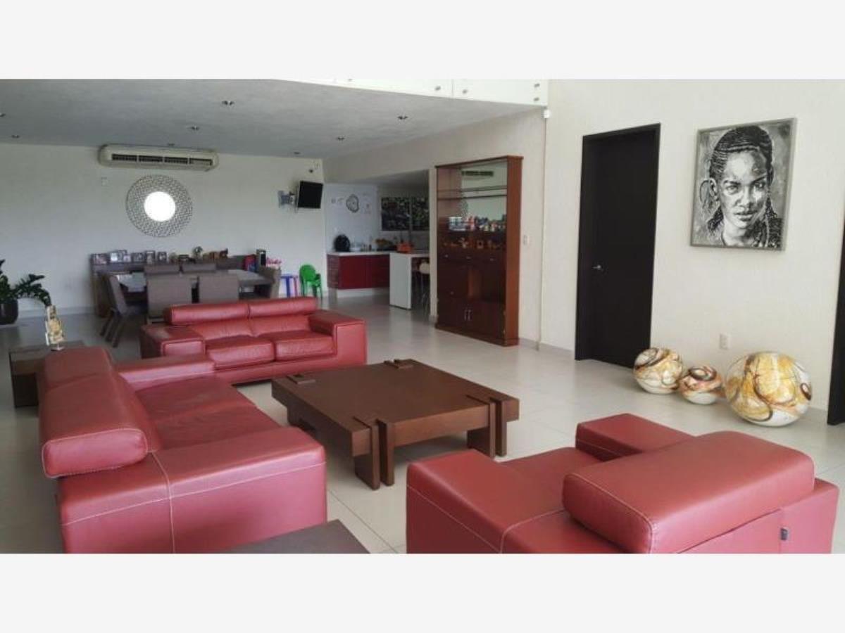 Casa en venta en Burgos Bugambilias, Temixco — foto 1 de 14