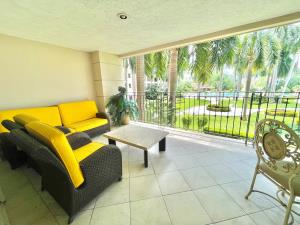 Departamento en venta en La Marina, Puerto Vallarta — foto 2 de 35