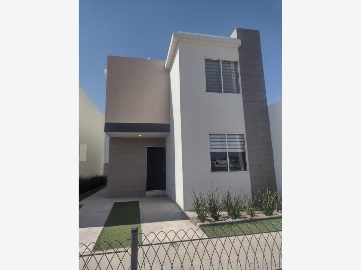 Casa en venta en Triana, Saltillo — foto 1 de 16