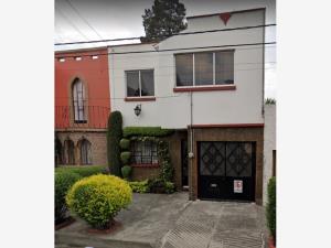 Casa en Claveria, Azcapotzalco, Ciudad de México