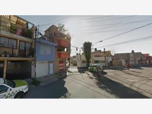 Casa en venta en Los Girasoles II, Toluca — foto 3 de 17
