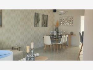 Casa en venta en Valle de los Almendros, Torreón — foto 2 de 7