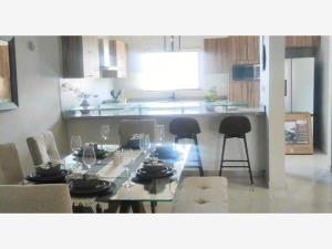 Casa en venta en Valle de los Almendros, Torreón — foto 3 de 7