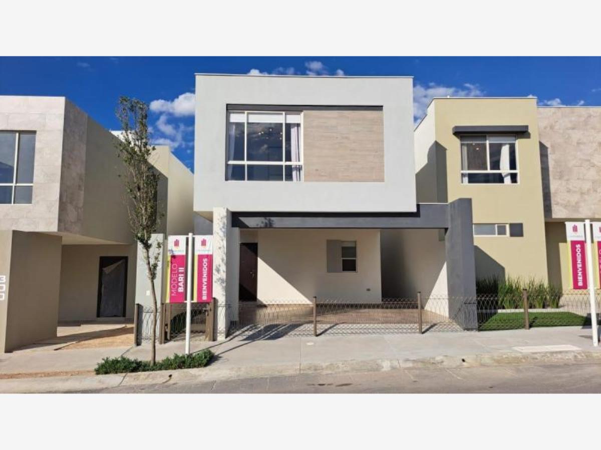 Casa en venta en La Palma, Saltillo — foto 1 de 42