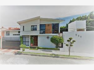 Casa en Nueva Chapultepec, Morelia, Michoacán de Ocampo