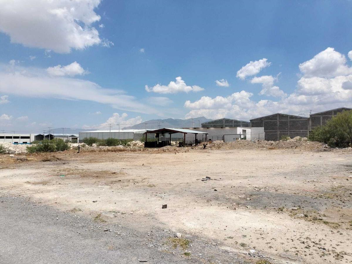 Terreno en venta en Fundadores, Saltillo — foto 1 de 2