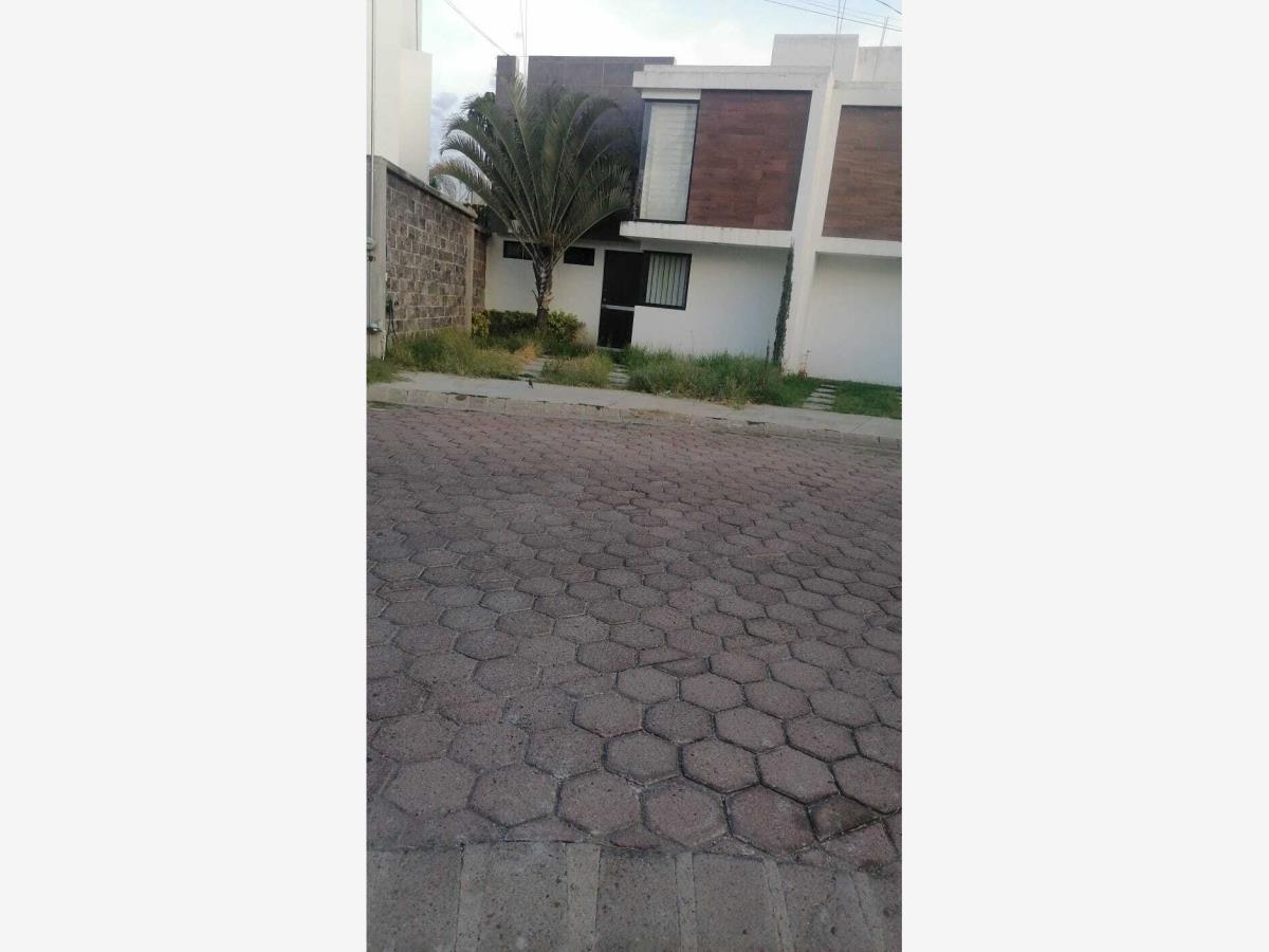 Casa en renta en La Hacienda, León — foto 1 de 8