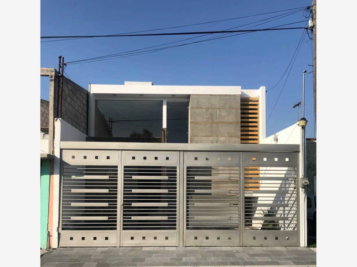Consultorio en venta en Magisterio Digno, Mineral de la Reforma — foto 1 de 15
