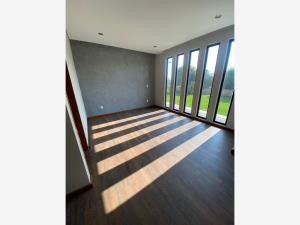 Casa en venta en San Mateo, Metepec — foto 2 de 56